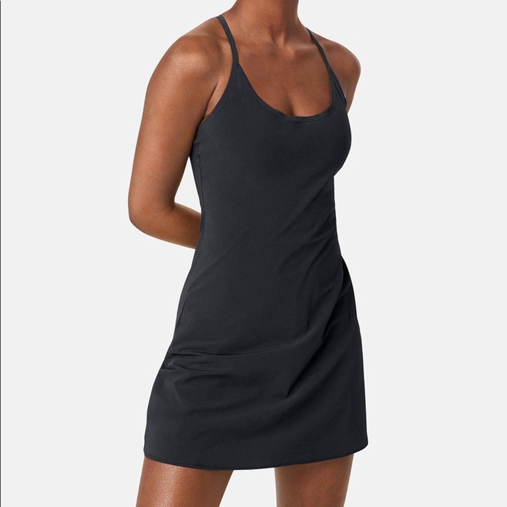 [Outdoor Voices] The Exercise Dress in Black